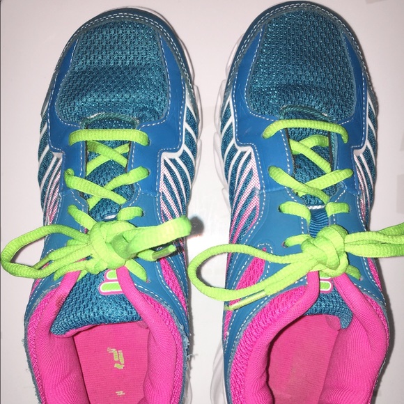 ‼️PRICE DROP‼️FILA Running Tennis Shoes (DLS Foam) - Picture 2 of 4